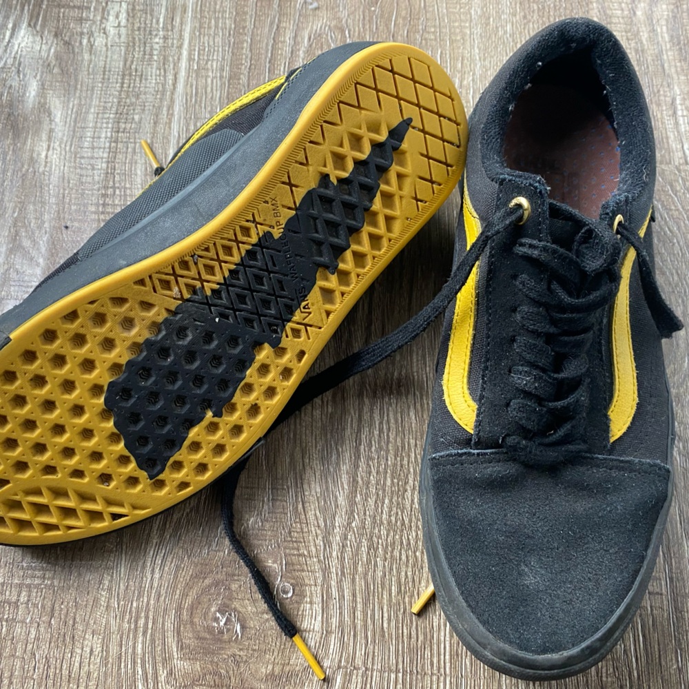 Vans bmx pro black and yellow lightning shoes men’s 8 women’s 9.5